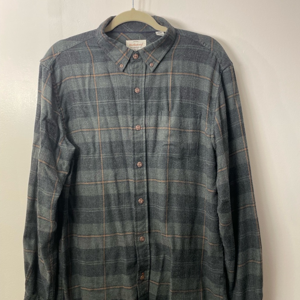 Men's Plaid Button-Up Shirt